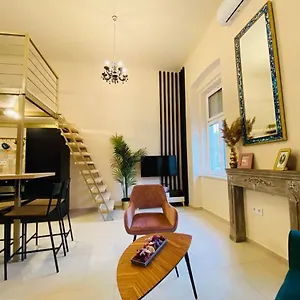  Apartment Delux Center -