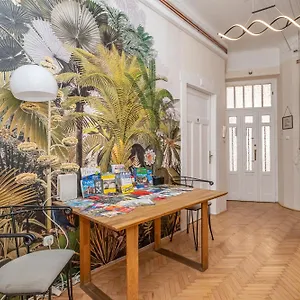 acacia-hostel.inbudapesthotels.com/